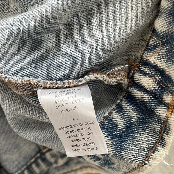 C'est Toi Women's Large Long Sleeve Jean Jacket - Picture 6 of 7